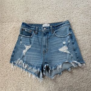 Abercrombie Curve Love High Rise Mom Shorts